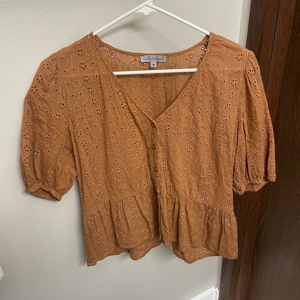 Wishlist Apparel Eylet Peplum Short Sleeve Top